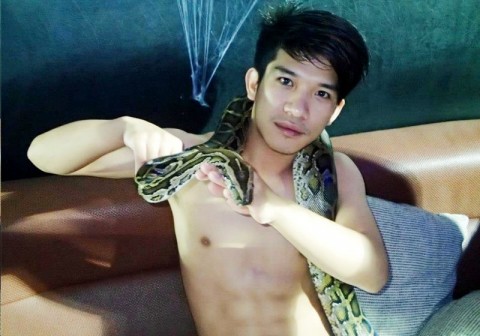 shan boy with big python