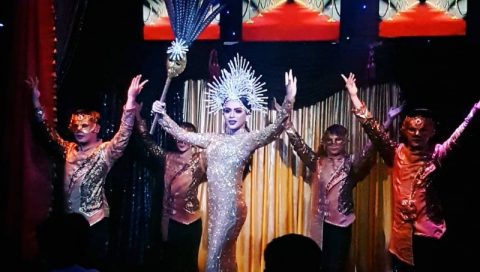 cabaret show at ram bar chaing mai - gay boys and sequins